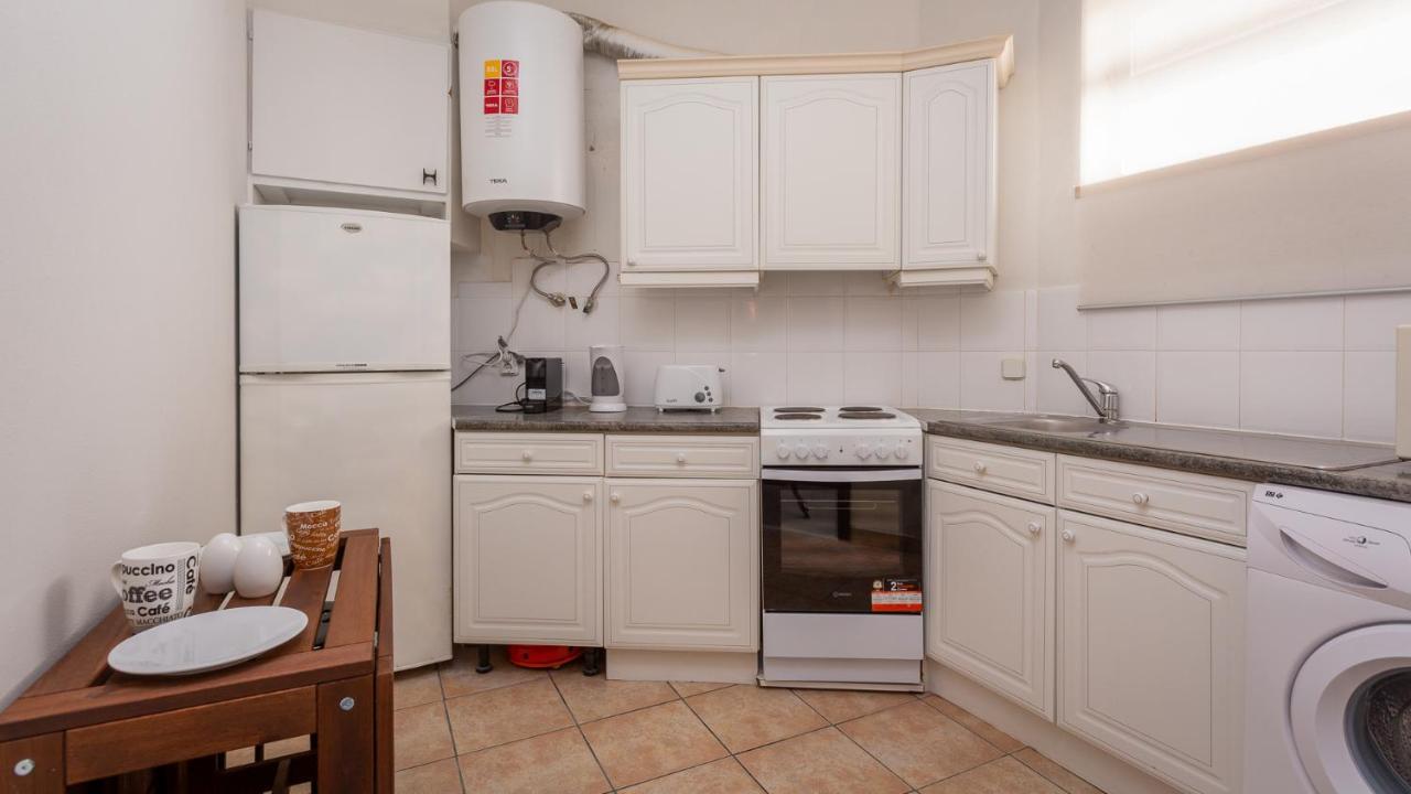 Charming 1 Bedroom Apartment In Portimao By Lovelystay المظهر الخارجي الصورة